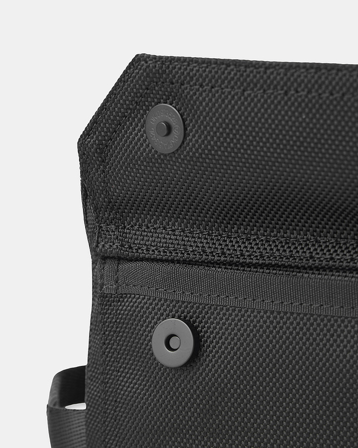 POUCH 詳細画像 BLK 10